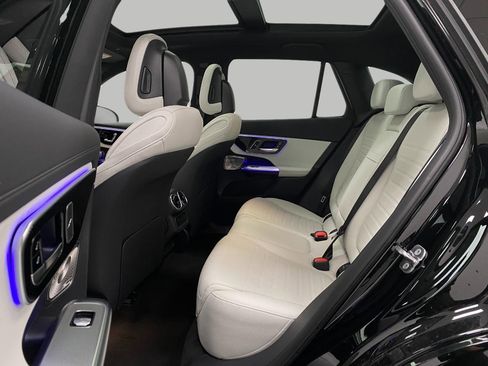 New 2026 Mercedes-Benz GLC 300 4MATIC image 28