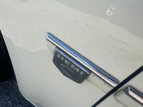 Used 2006 Chrysler 300 C image 5