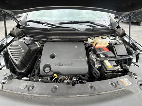 Certified 2024 Buick Enclave Essence w/ Sport Touring Edition image 28