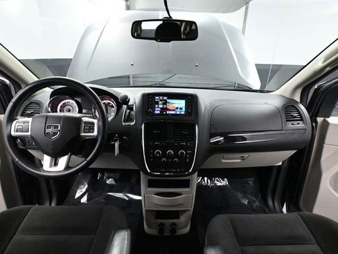 Used 2017 Dodge Grand Caravan SE w/ Power Window Group image 26