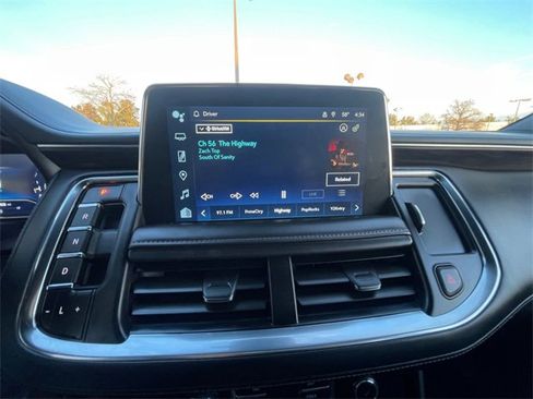 Used 2024 Chevrolet Tahoe Z71 w/ Luxury Package image 21