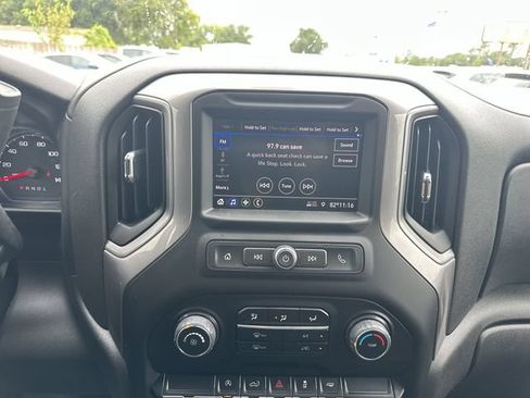 Used 2022 Chevrolet Silverado 1500 Custom RWD image 11