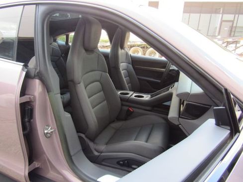 Used 2022 Porsche Taycan 4S image 21