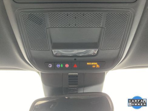 Used 2025 Buick Enclave Preferred image 21