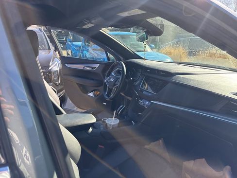 Used 2023 Cadillac XT5 Luxury image 6