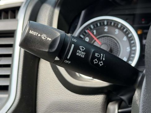 Used 2023 RAM 1500 Laramie AWD/4WD image 25