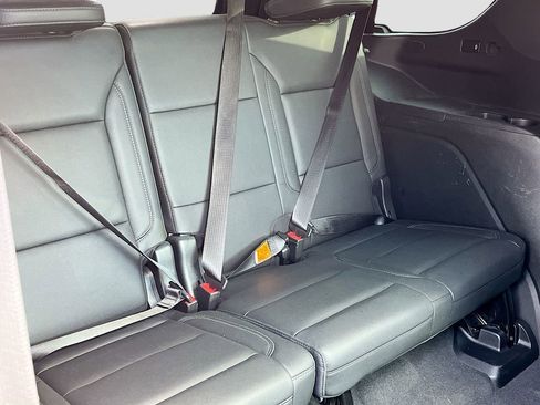 Used 2022 Chevrolet Tahoe Z71 w/ Luxury Package image 29