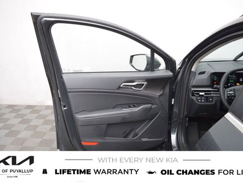 New 2026 Kia Sportage EX image 9