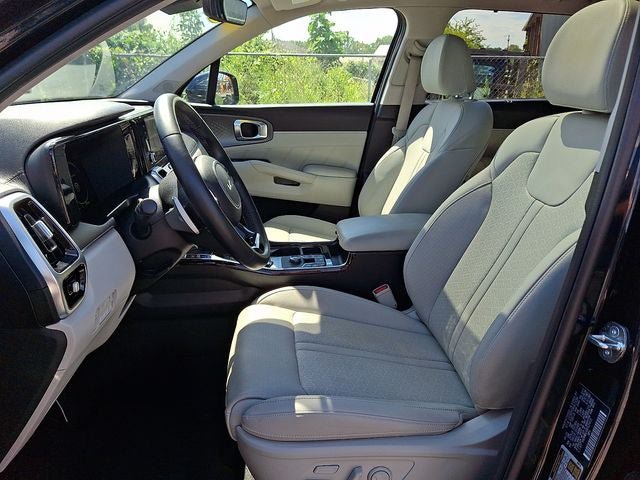 Used 2023 Kia Sorento SX Prestige AWD/4WD image 13