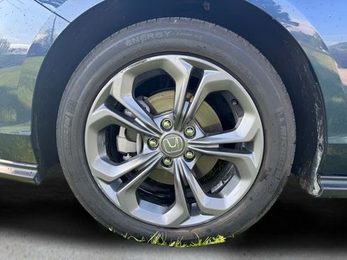 Used 2023 Honda Accord EX image 13