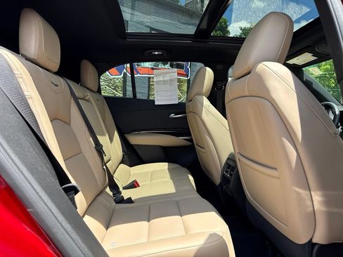 Used 2024 Cadillac XT4 Premium Luxury w/ Active Safety Package AWD/4WD image 12