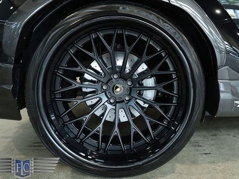 Used 2023 Lamborghini Urus Performante image 45