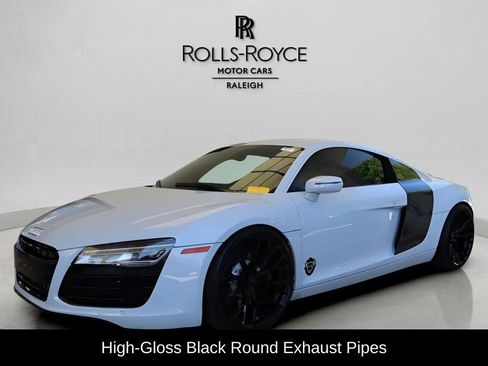 Used 2014 Audi R8 V8 w/ Convenience Package AWD/4WD image 8