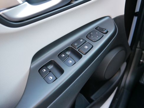 Used 2023 Hyundai Kona SEL w/ Convenience Package image 19