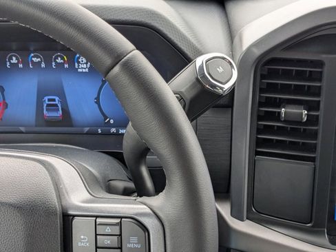 Used 2025 Ford F150 XLT w/ Equipment Group 301A Standard image 16