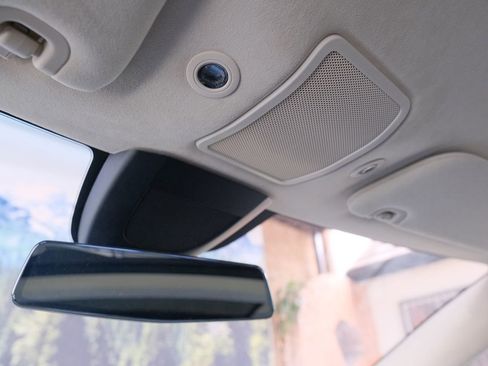 Used 2016 Tesla Model S P90D image 27