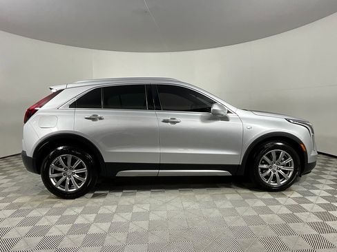 Used 2019 Cadillac XT4 Premium Luxury w/ Cold Weather Package image 5