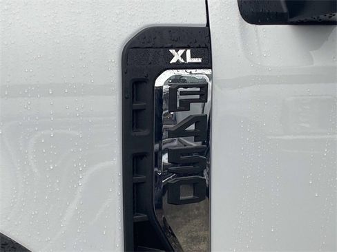 New 2026 Ford F450 XL w/ XL Driver Assist Package image 8