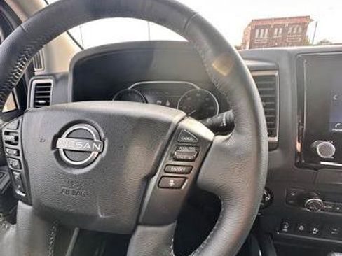 Certified 2024 Nissan Frontier SV w/ Hardbody Edition image 19