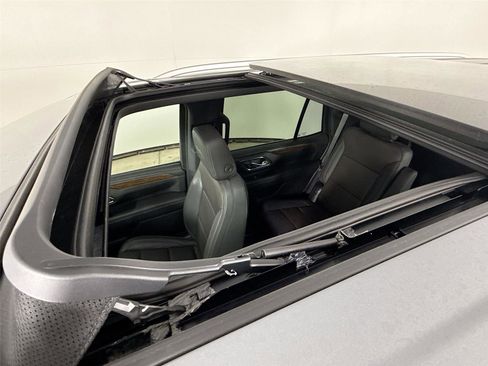 Used 2022 Chevrolet Tahoe High Country image 23