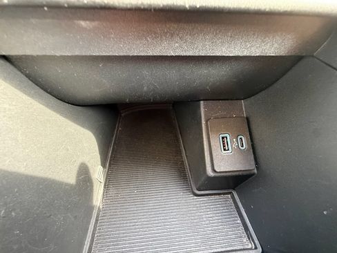 Used 2024 Ford Edge SEL AWD/4WD image 34