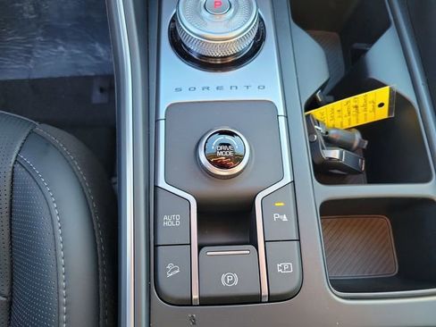 New 2026 Kia Sorento EX image 21