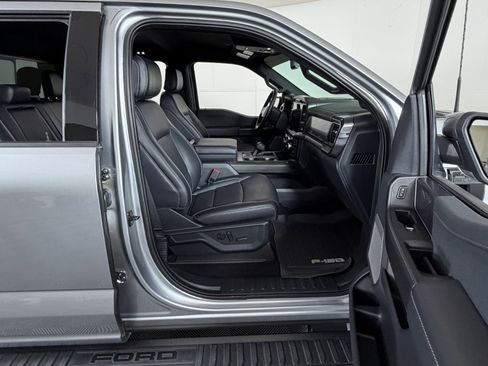 Used 2025 Ford F150 Lariat w/ Equipment Group 501A Mid image 6