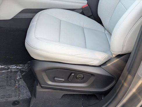 Used 2025 Ford Explorer Platinum w/ Ultimate Package RWD image 10