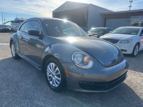 Used 2012 Volkswagen Beetle 2.5 image 3