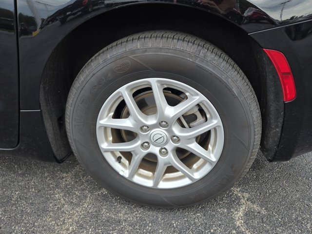 Used 2026 Chrysler Pacifica Select FWD image 51