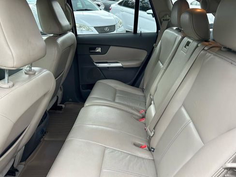 Used 2011 Ford Edge Limited w/ 302A Rapid Spec Order Code FWD image 15