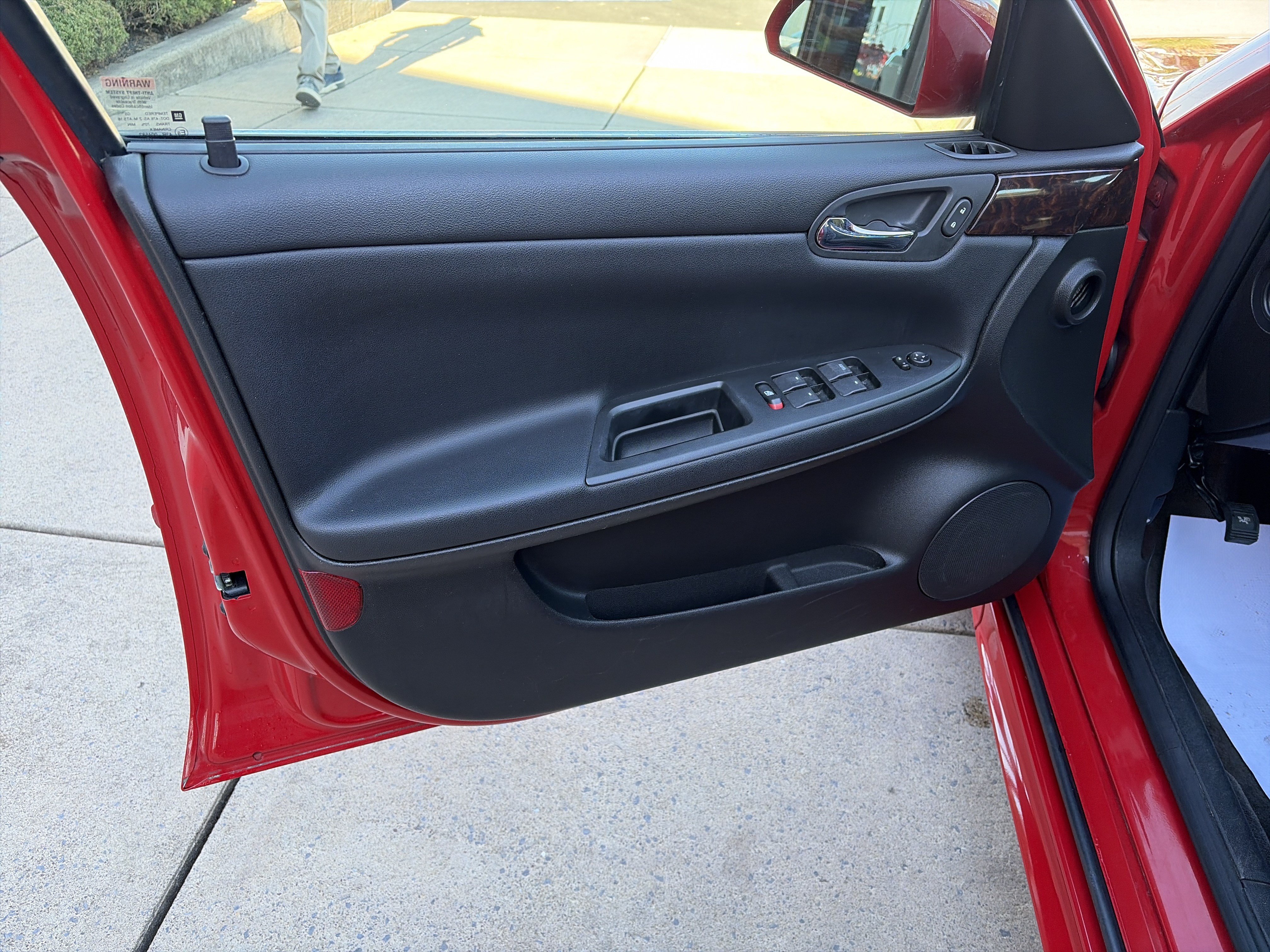 Used 2012 Chevrolet Impala LS FWD image 15