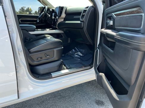 Used 2021 RAM 2500 Laramie AWD/4WD image 32
