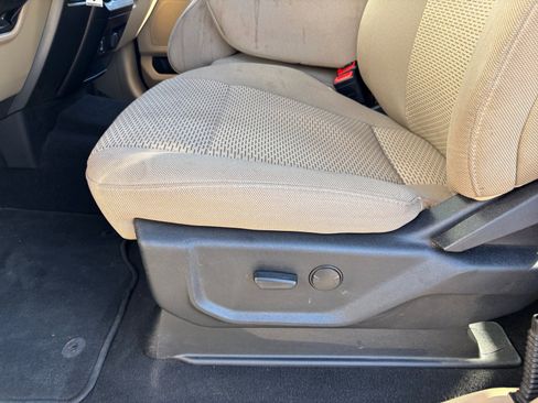 Used 2020 Ford F250 XLT w/ XLT Premium Package image 13