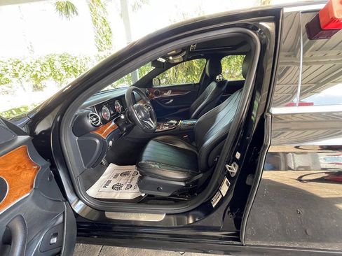 Used 2019 Mercedes-Benz E 300 image 5