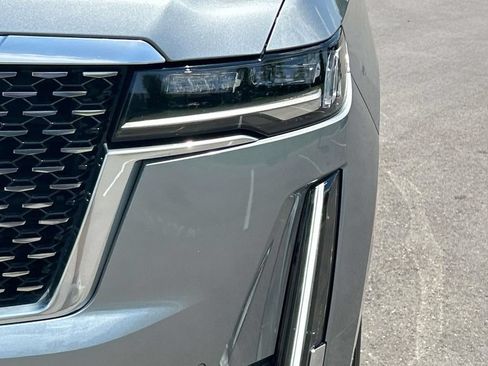 Certified 2023 Cadillac Escalade ESV Premium Luxury AWD/4WD image 9