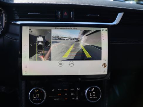 New 2026 Jaguar F-PACE R-Dynamic S image 22