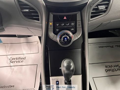 Used 2013 Hyundai Elantra GLS FWD image 42