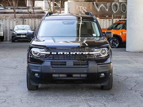 New 2026 Ford Bronco Sport Outer Banks w/ Outer Banks Tech Package+ AWD/4WD image 2