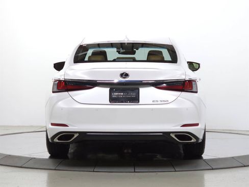 Used 2025 Lexus ES 350 w/ Premium Package FWD image 6