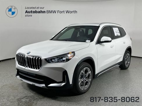 Used 2025 BMW X1 xDrive28i w/ Technology Package image 1