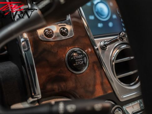 Used 2012 Rolls-Royce Ghost Extended Wheelbase image 38