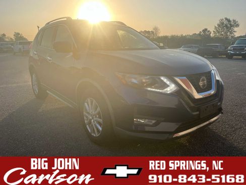 Used 2018 Nissan Rogue SV w/ Premium Package image 1