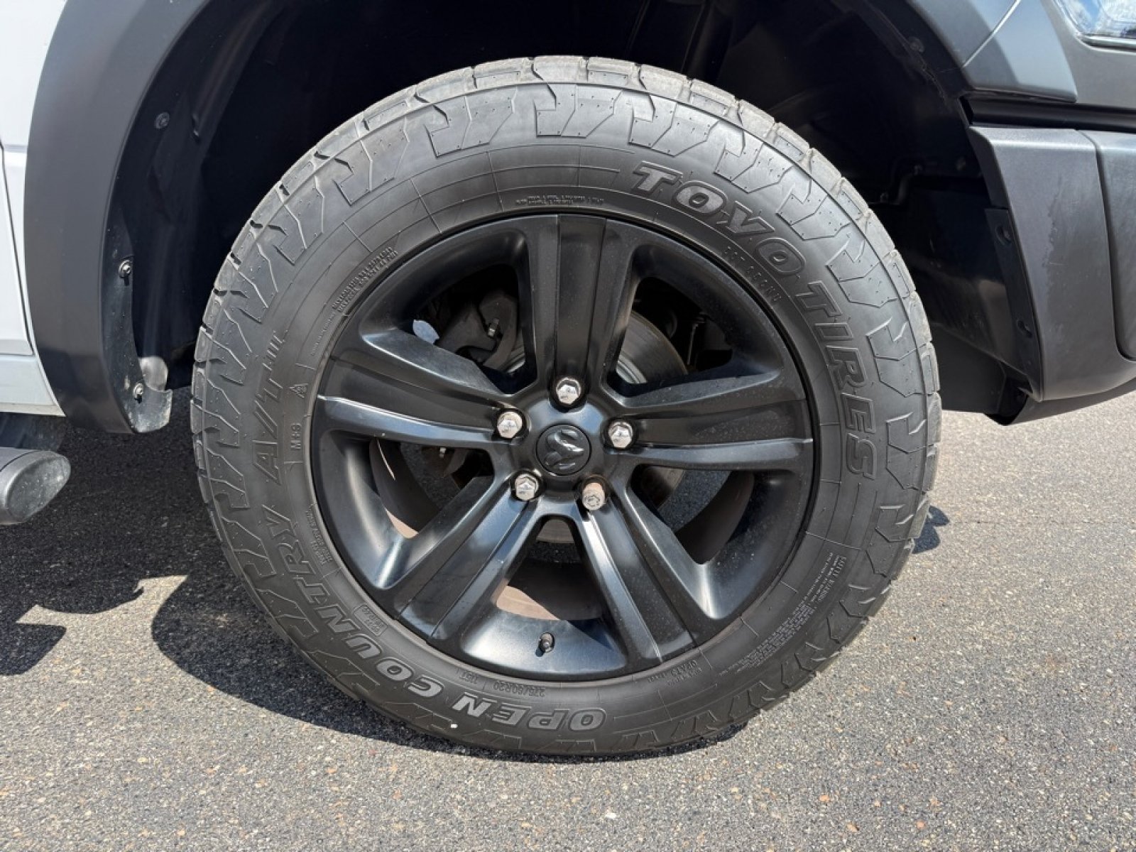 Used 2021 RAM 1500 Warlock AWD/4WD image 38