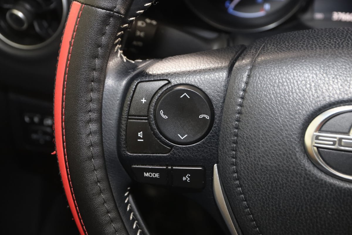 Used 2016 Scion iM FWD image 24