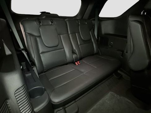 New 2026 Ford Explorer ST-Line w/ ST-Line Street Pack image 31