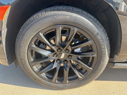 Certified 2023 Cadillac Escalade Sport Platinum image 12