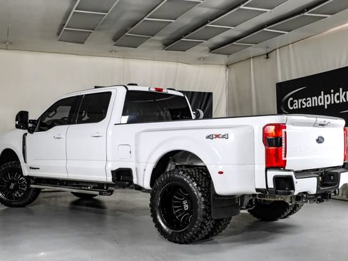 Used 2026 Ford F350 Lariat AWD/4WD image 11