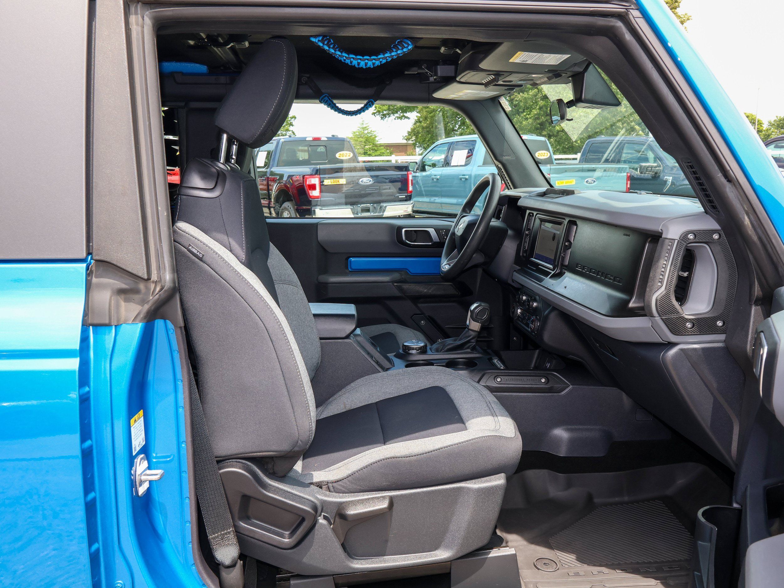 Used 2022 Ford Bronco 2-Door AWD/4WD image 26