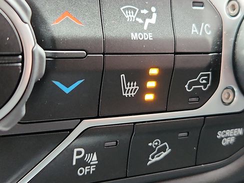 Used 2020 Jeep Wrangler Unlimited Sport AWD/4WD image 23